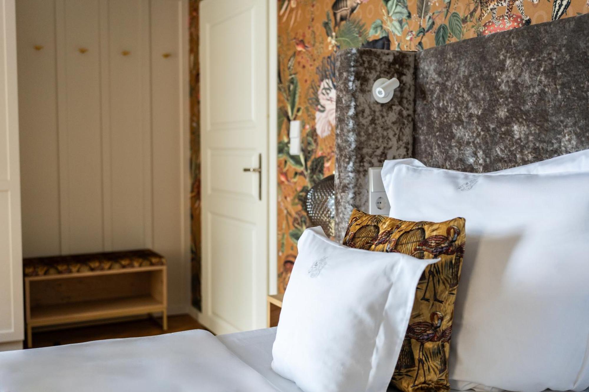 Schlossresidenz - Boutique Apartments & Hotel Suiten Schloss Ricklingen エクステリア 写真